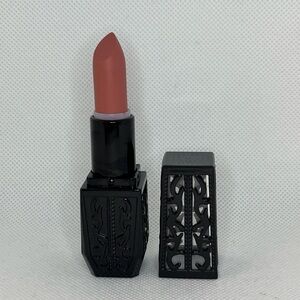 Ready To Wear Lipstick Nude Illusion